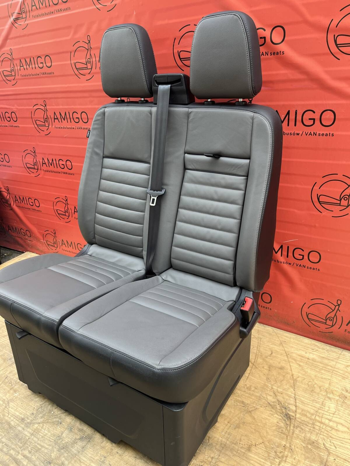 Seat Ford Transit Custom bench double front passenger heated LHD Salerno Leather Dark Palazzo