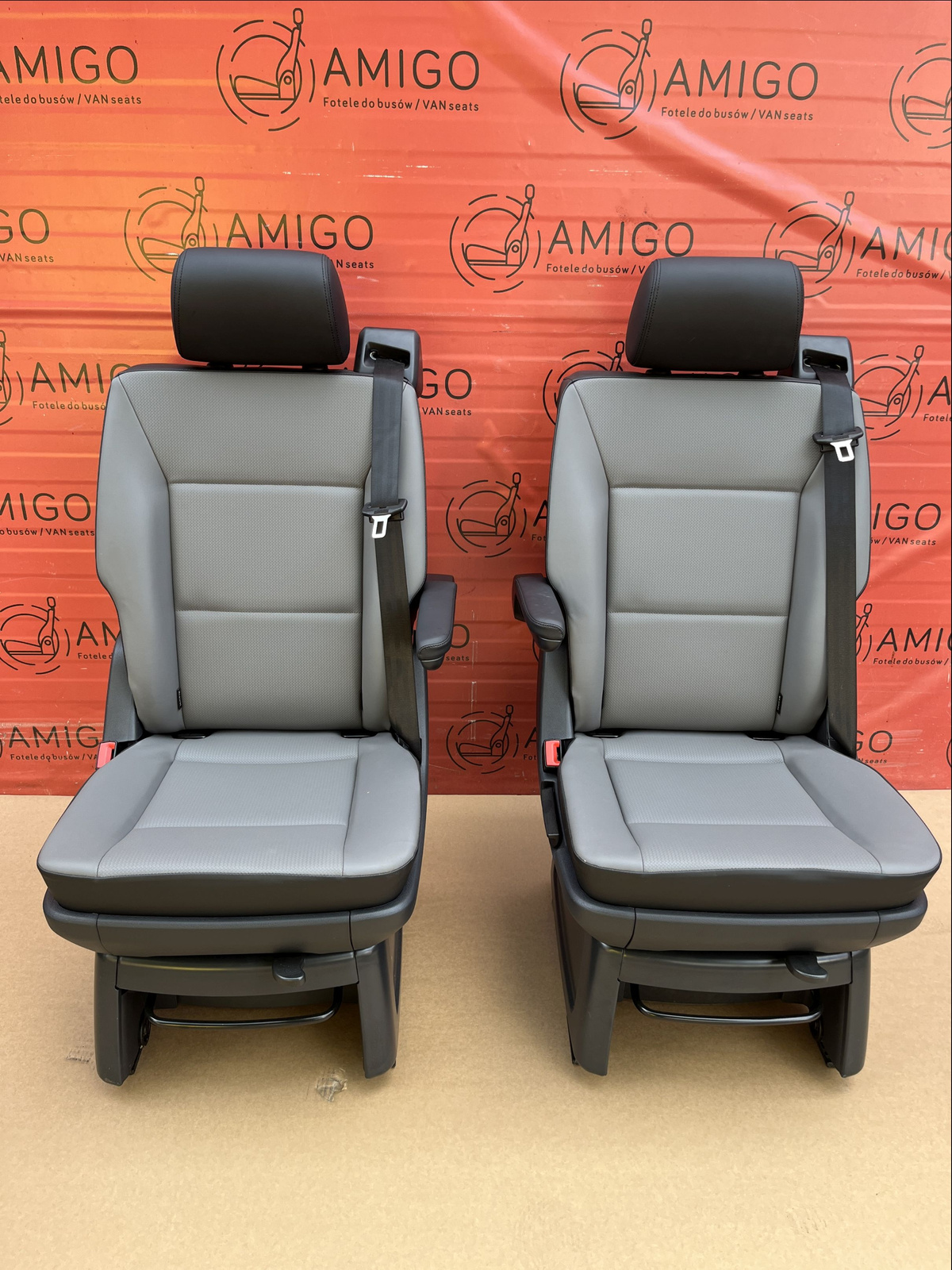 Seats VW T6 California Multivan Caravelle Mesh Palladium swivel rear t5