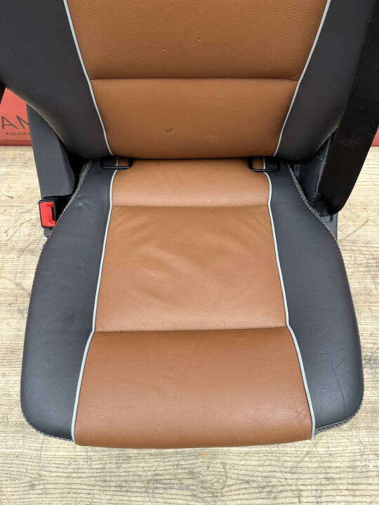 Seat single VW T5.1 T5 GP Multivan Caravelle PanAmericana rear t6 not swivel