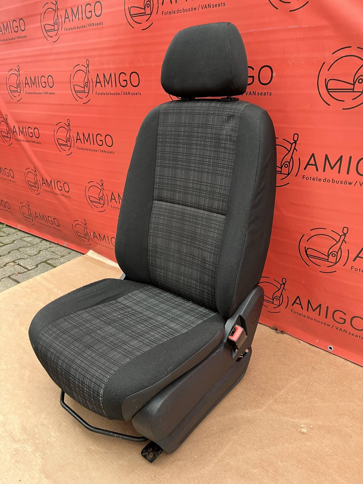 Seat Mercedes Sprinter W906 EU passenger | UK driver adjustments TUNJA