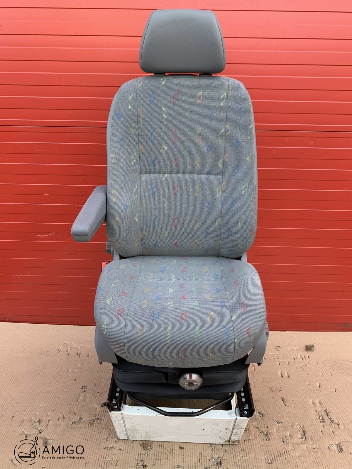 VW Crafter I UK passenger seat | EU driver seat INKA adjustments suspension pumped