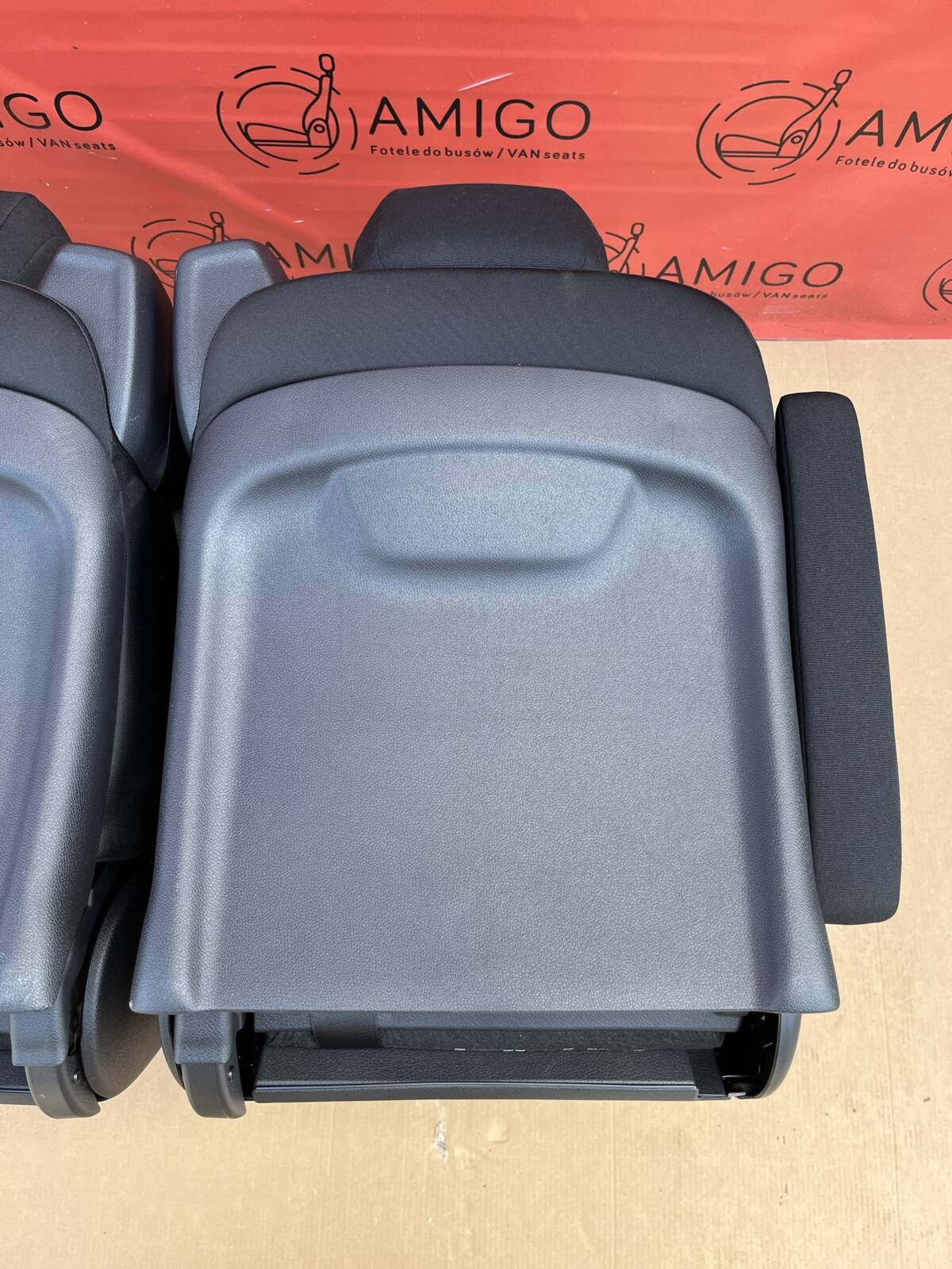 Rear Seat Triple bench single 2+1 MERCEDES W447 Vito Tourer CALUMA LHD armrests