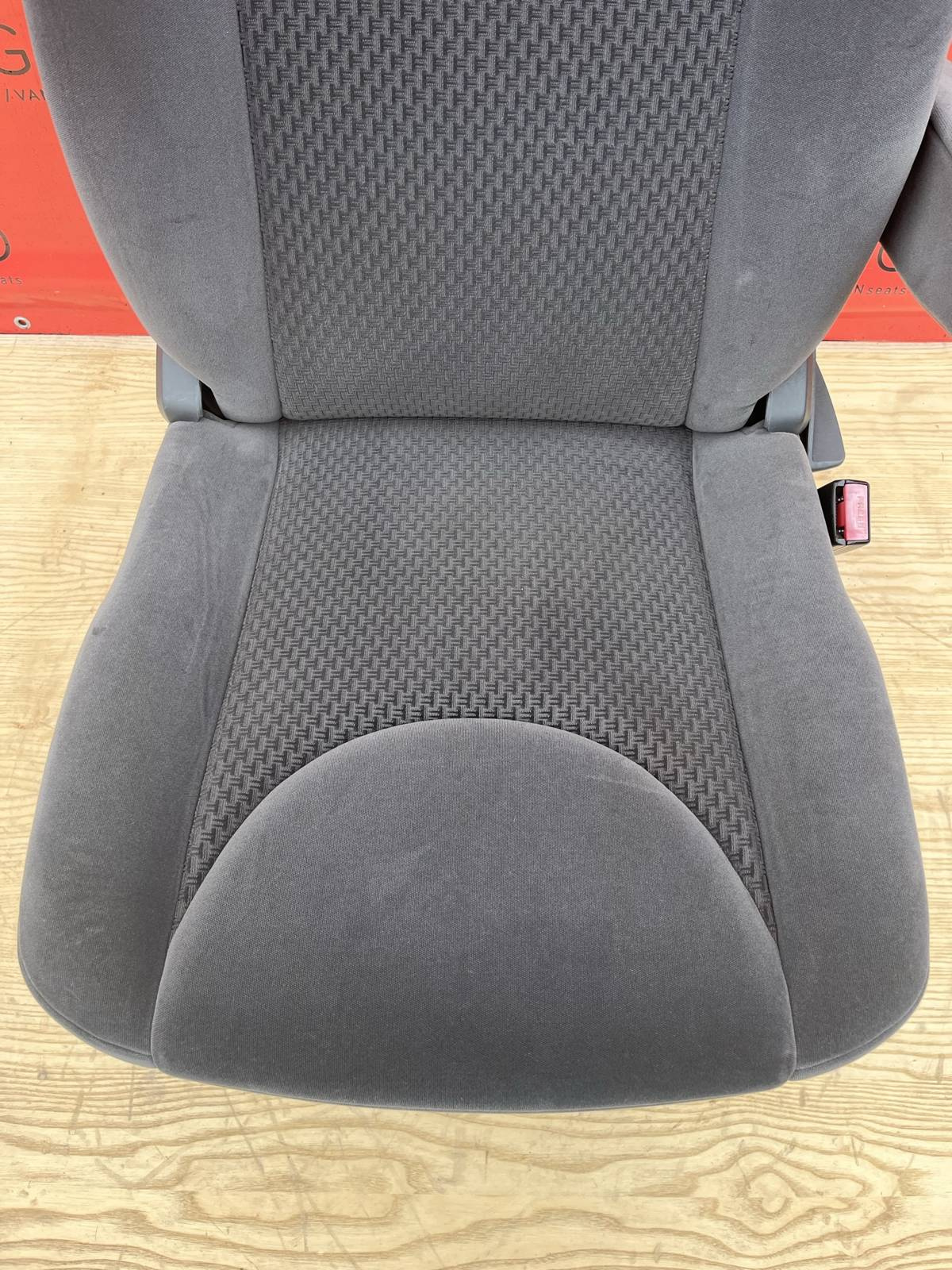 Front UK Driver seat | EU passenger airbag Peugeot Expert II Dispatch Jumpy Proace 2006-2016