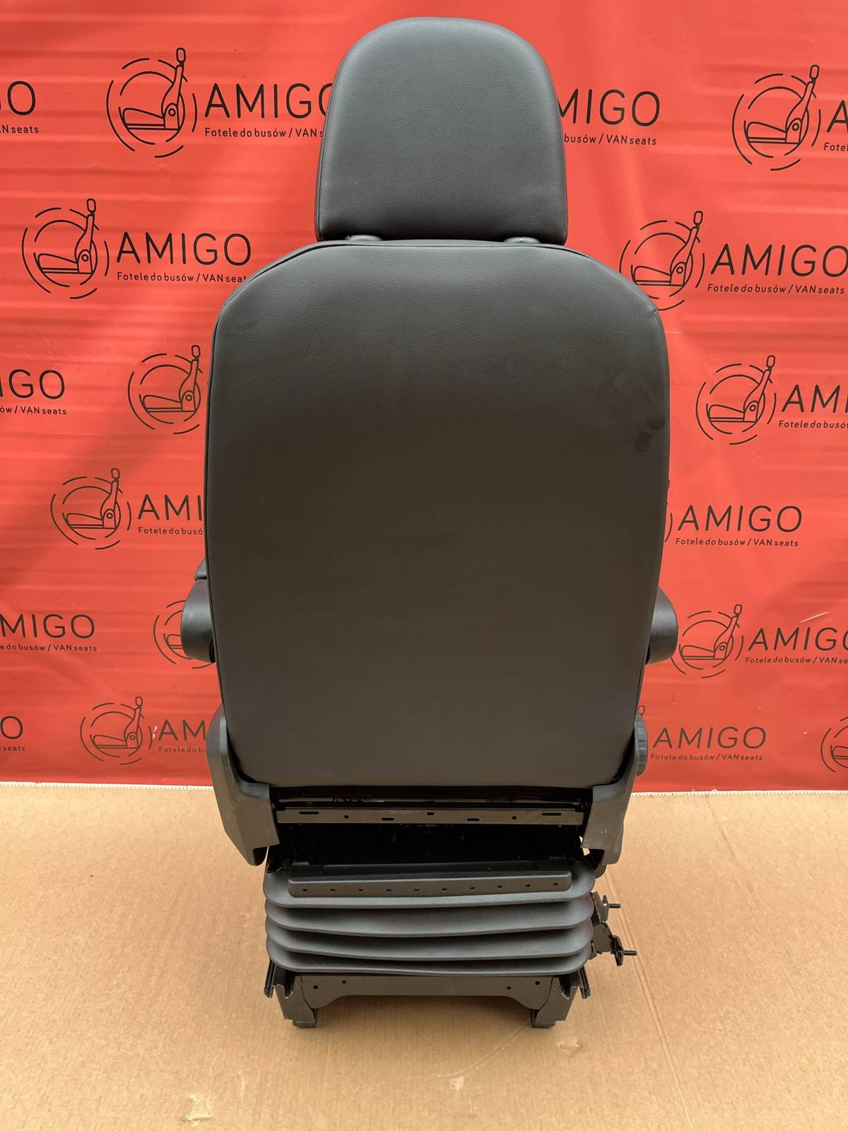 VW Crafter II MAN TGE 2016-2022 UK passenger seat | EU driver seat captain armrest suspension