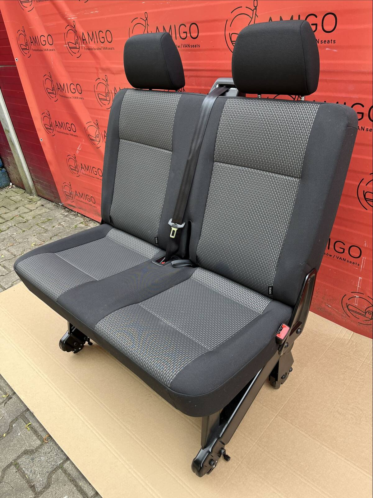 Bench rear double seat VW T6.1 Transporter Bricks t5 isofix RHD