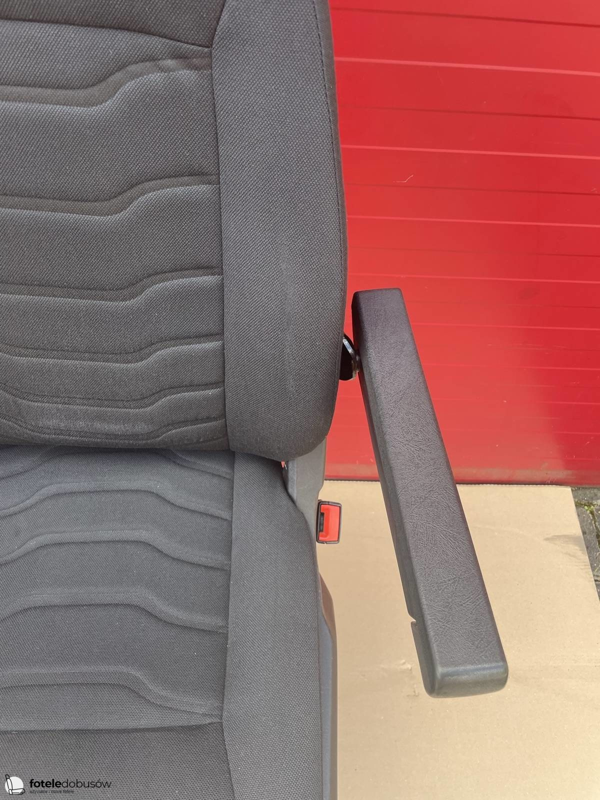 Iveco Daily VI 2014-2021 UK driver seat | EU passenger single seat Armrest