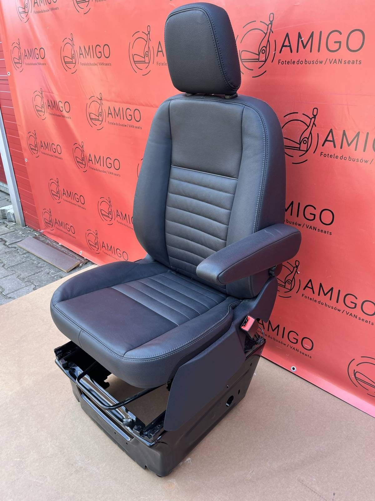 Ford Transit Custom Seat EU passenger | UK driver armrest 2012-2022 Salerno leather