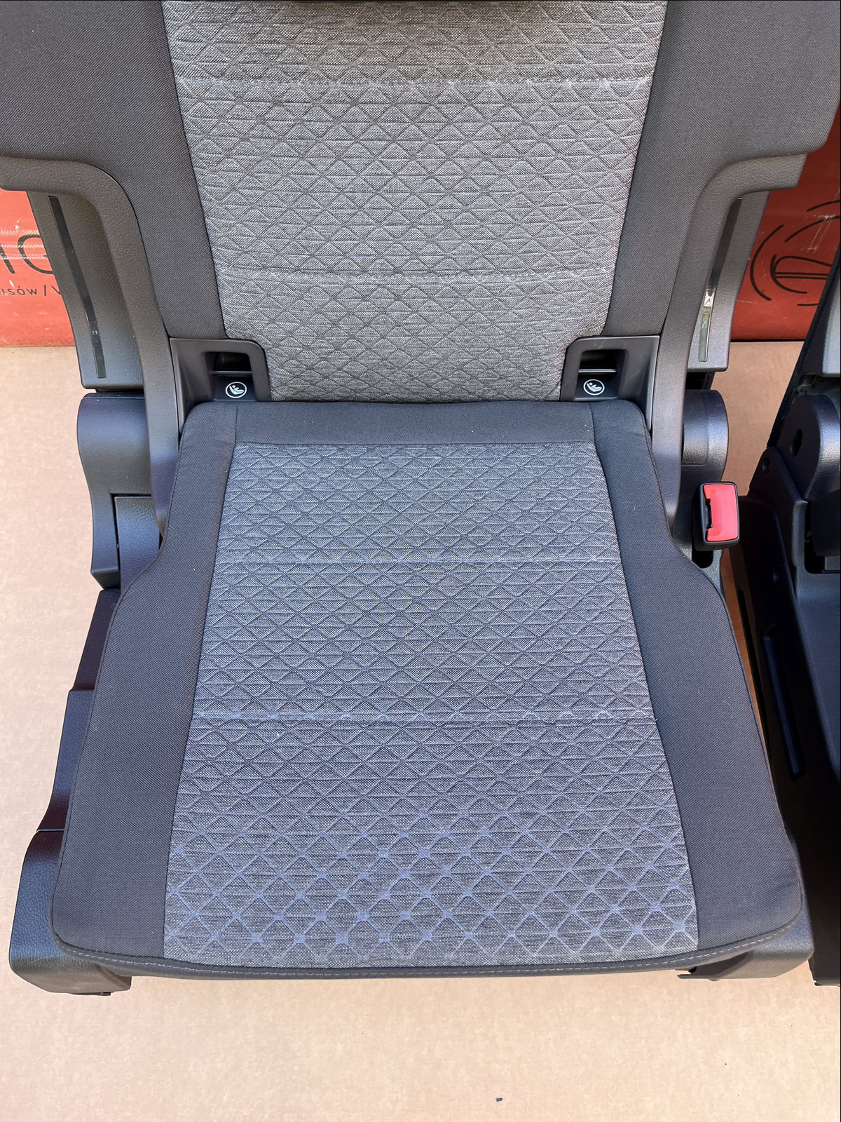 Ford Tourneo Connect VW Caddy MAXI MK5 Seat rear bench double third row