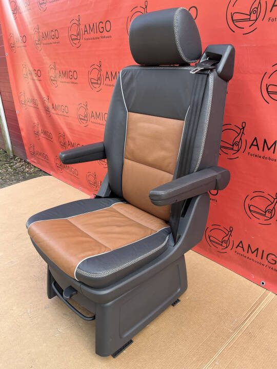 Seat single VW T5.1 T5 GP Multivan Caravelle PanAmericana rear t6 swivel