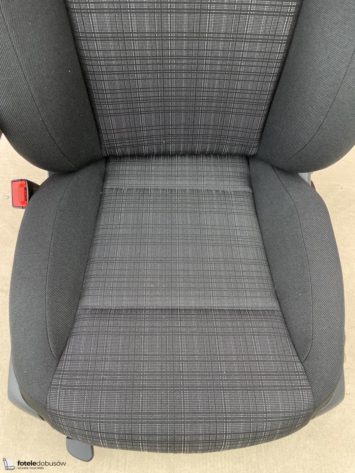 Seat Mercedes Vito W447 UK passenger | EU driver armrest adjustments Tunja