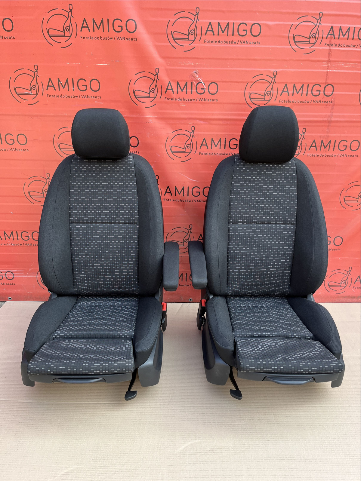 Seat Mercedes Vito W447 driver passenger 2014-2025 armrest adjustments CALUMA