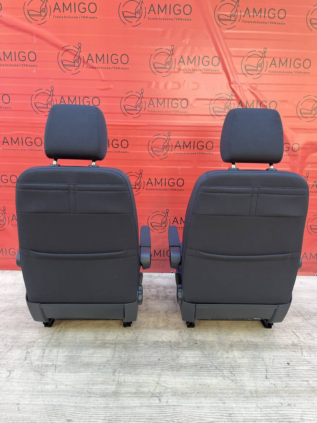 Driver passenger Captain genuine swivel seats seat VW T6.1 California Bricks