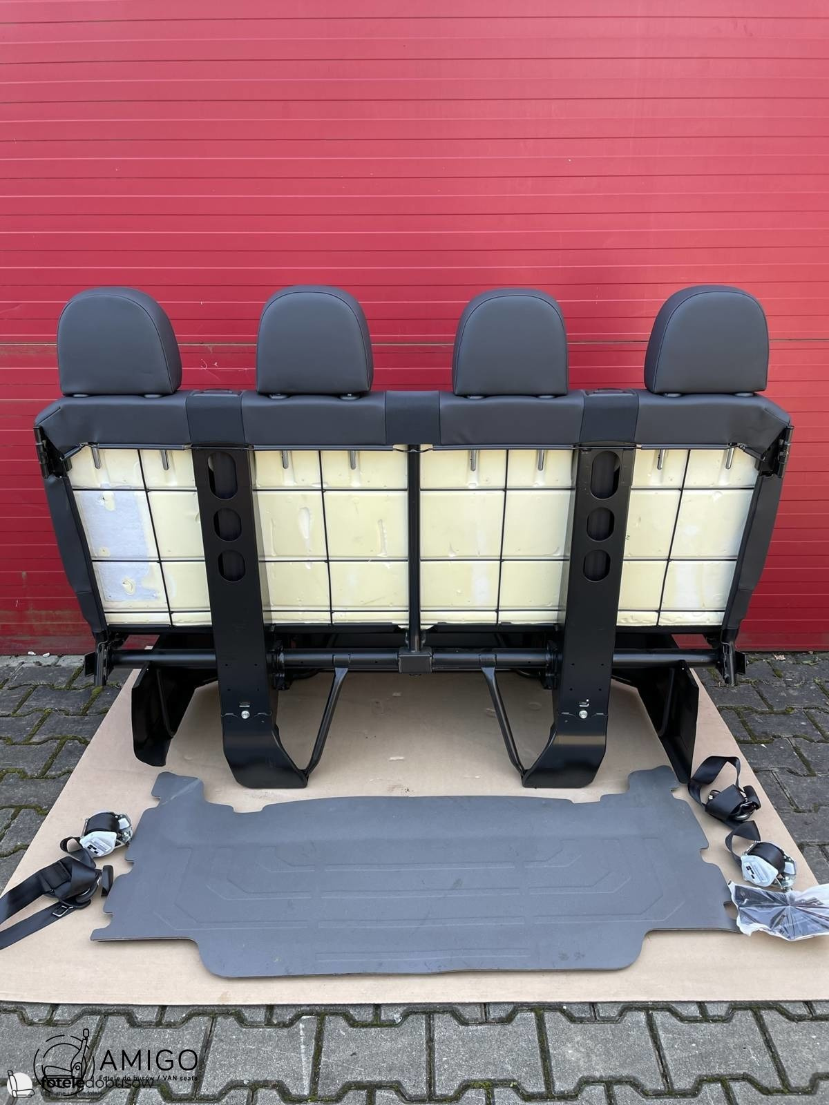 Seat VW Crafter II MAN TGE 2016-2025 quadruple rear four-seats bench belts