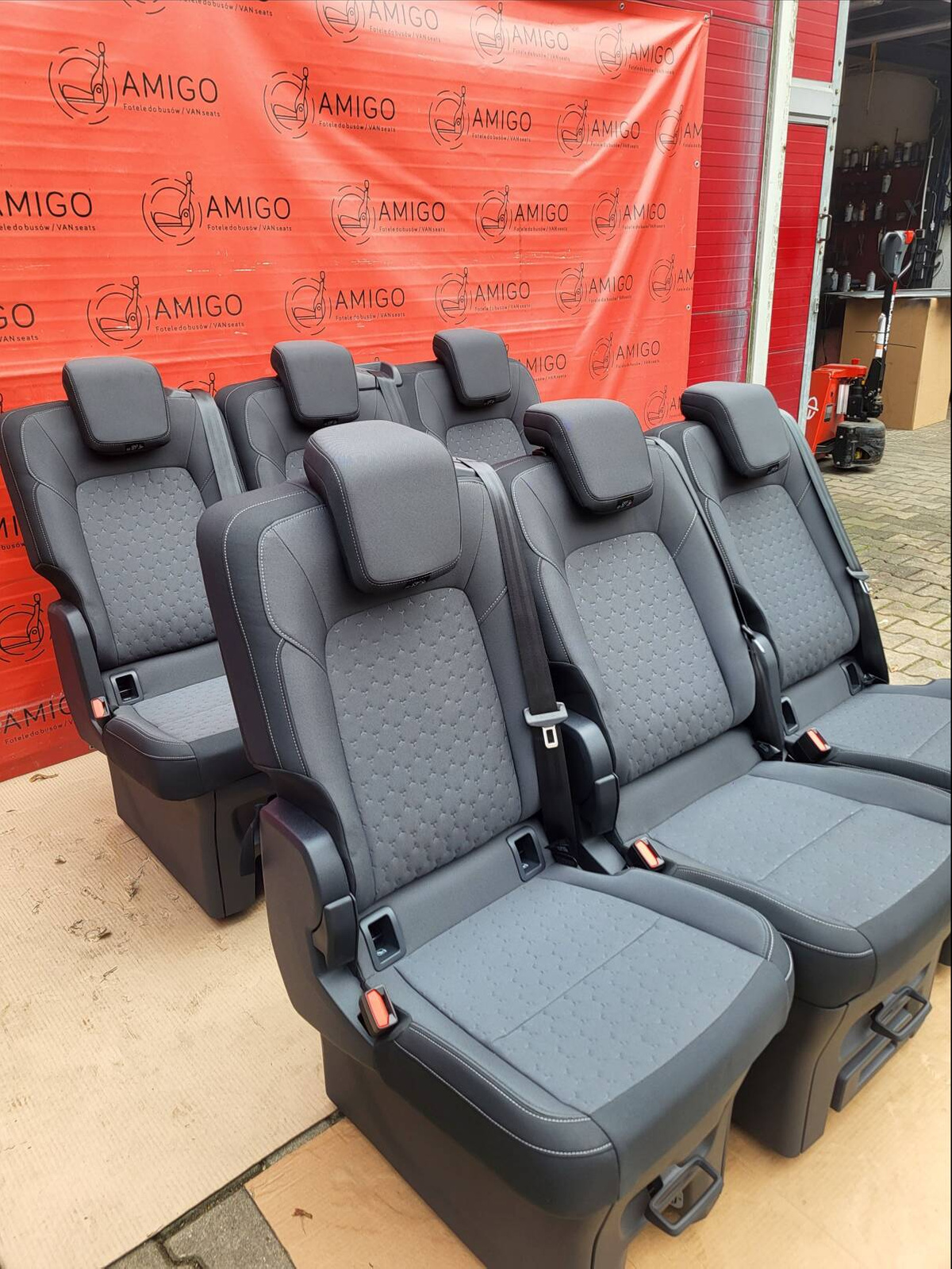 Seat 2+1 and 1+1+1 Ford Transit Tourneo Custom V7102024-2025 bench rear seats double single