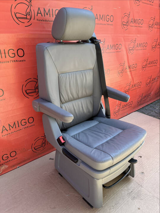 Seat single VW T5 Multivan Caravelle grey leather rear t6 swivel