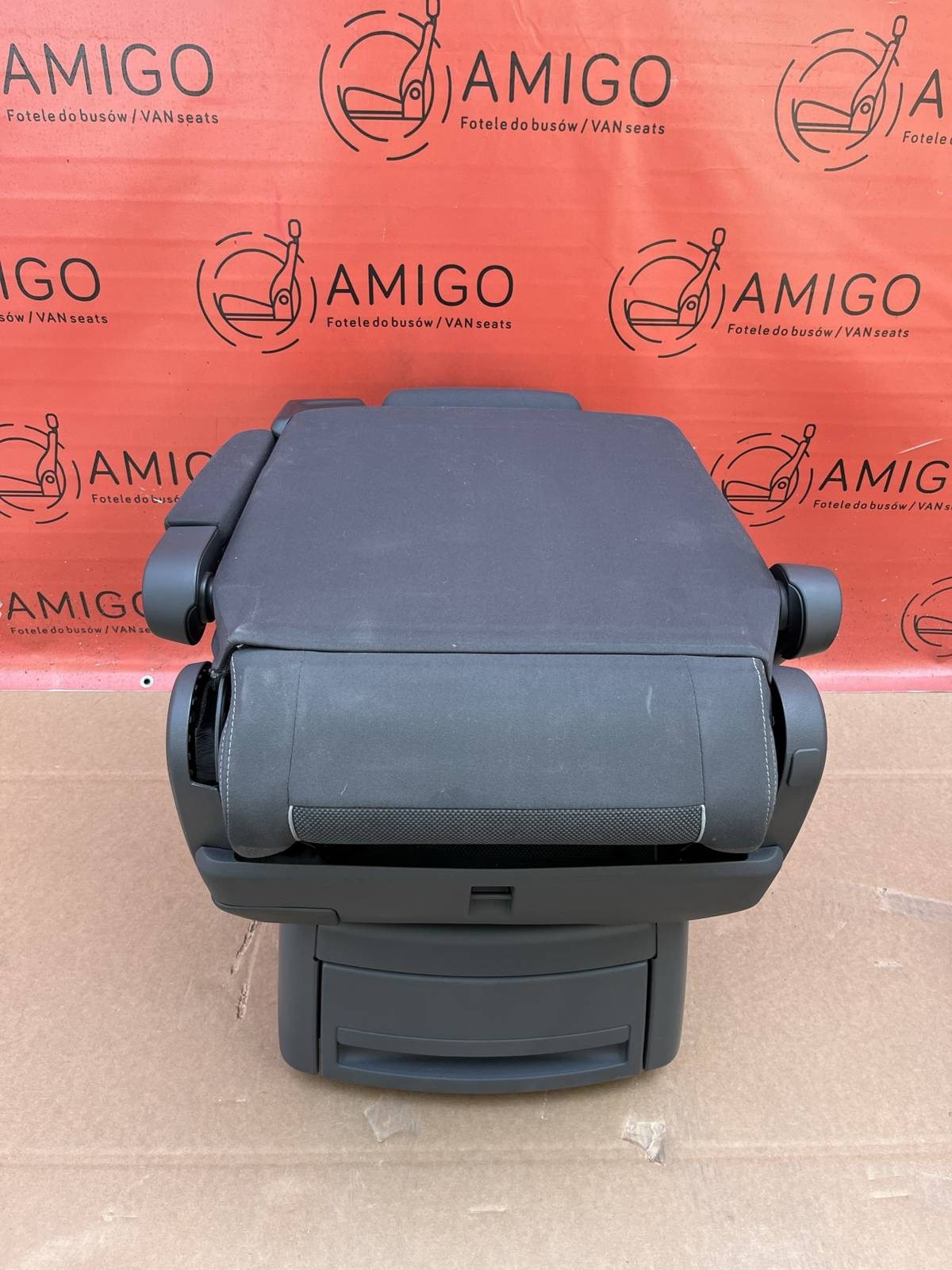 Seat VW T5.1 T5 Multivan Caravelle MILAN swivel rear for child