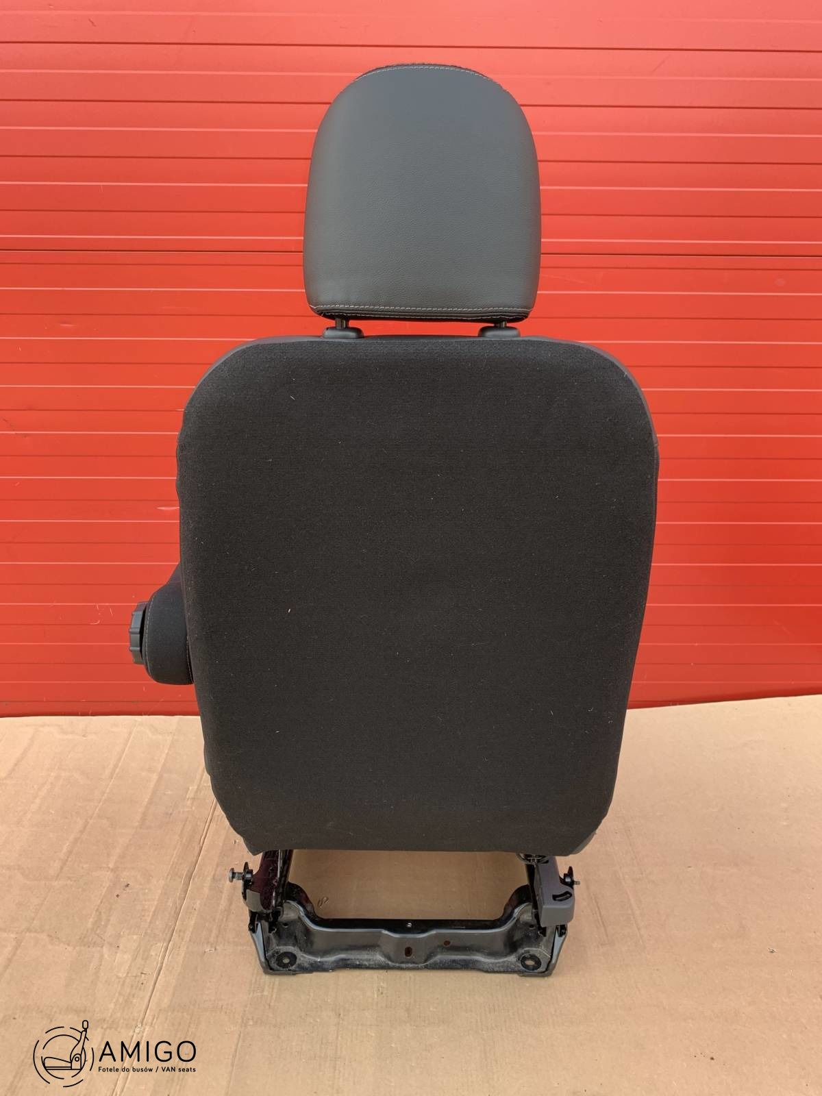 Seat UK driver | EU passenger Renault Trafic Opel Vauxhall Vivaro NV300 Talento | EU passenger