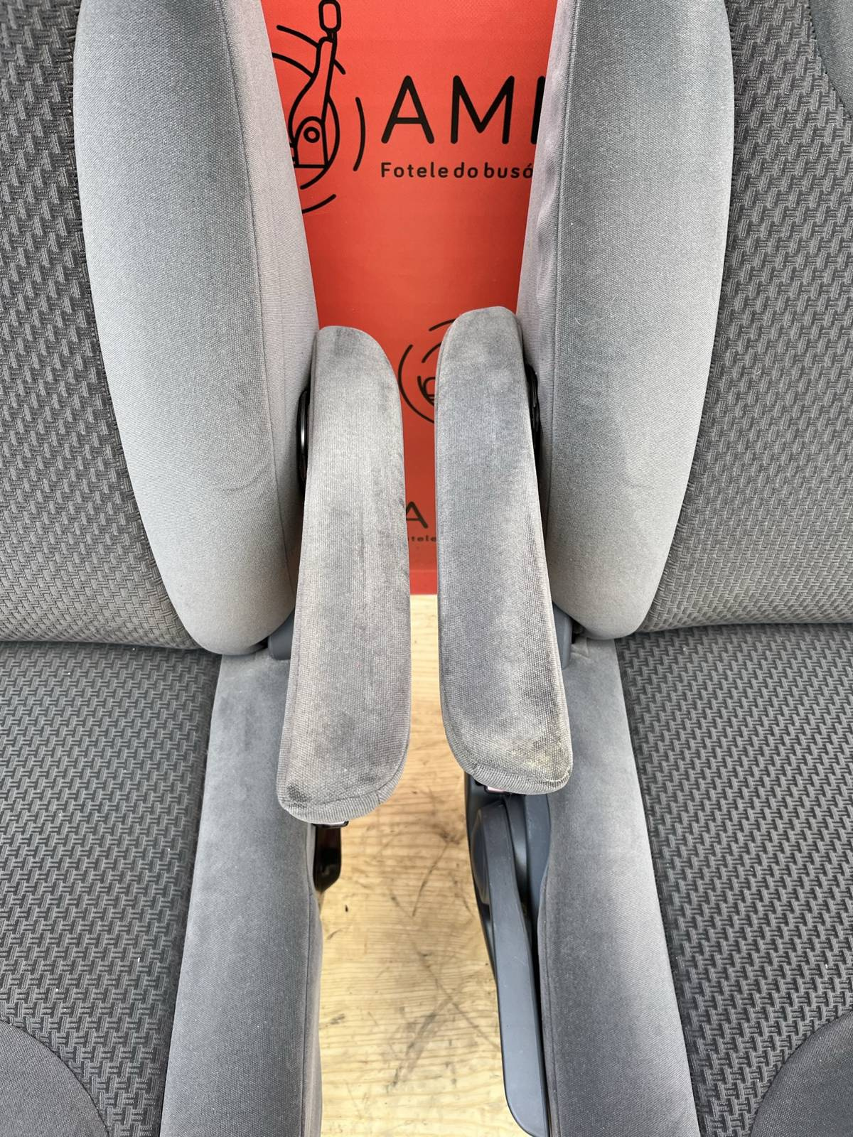 Front seats Set Driver Passenger Peugeot Expert II Dispatch Jumpy Proace 2006-2016