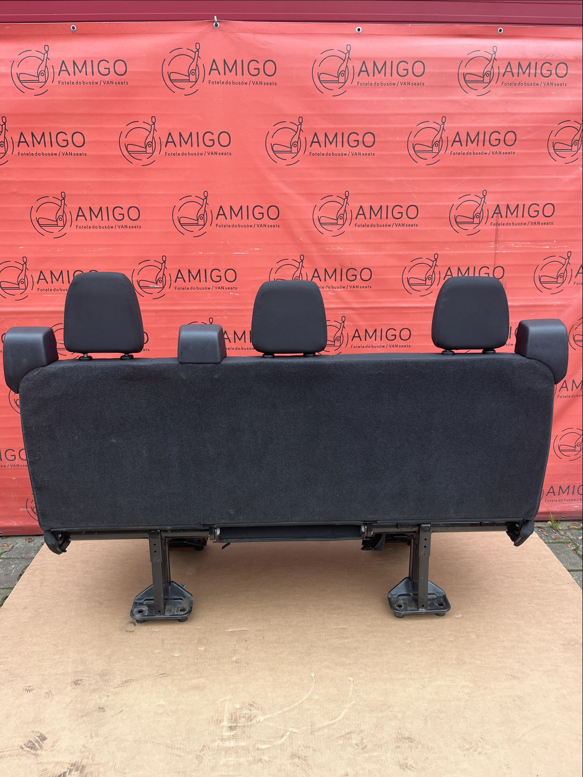 Seat Ford Transit Custom bench triple rear Crew Cab belts Quadrant