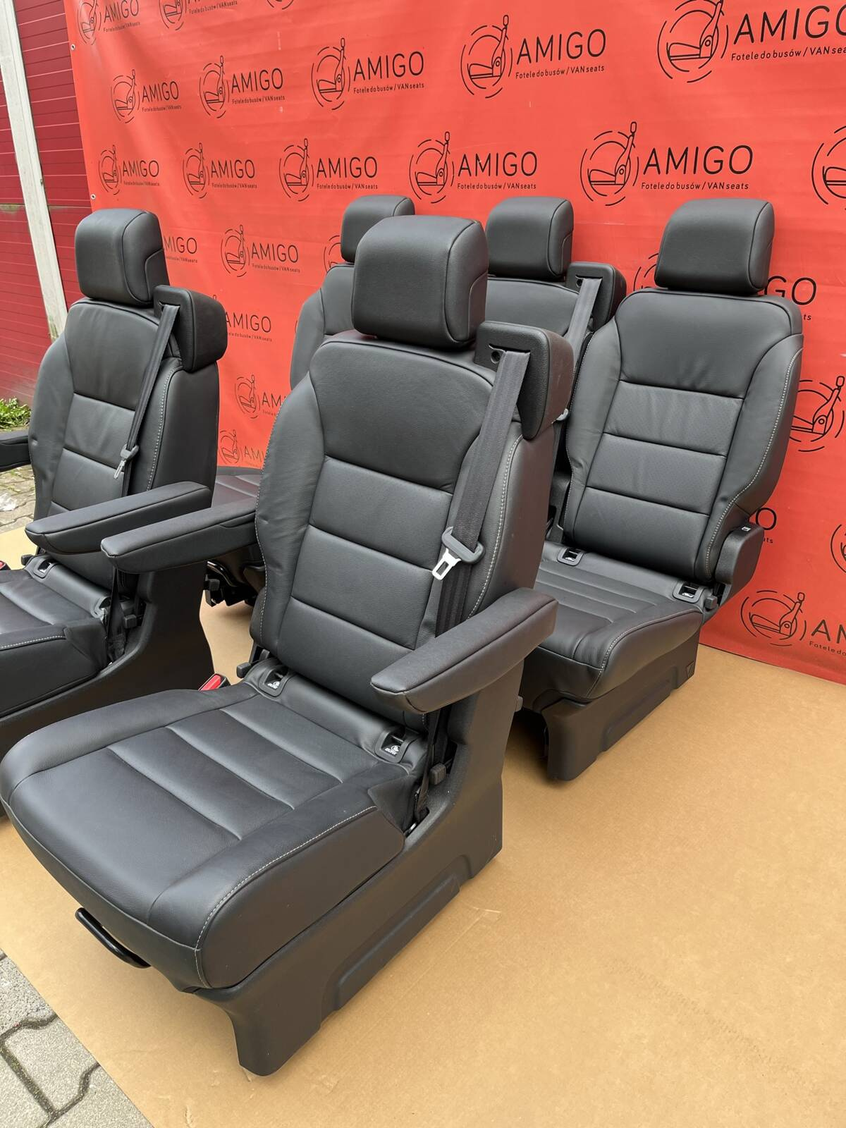 Rear seats bench single Traveller Spacetourer Ulysse Zafira Vivaro Proace leather rails