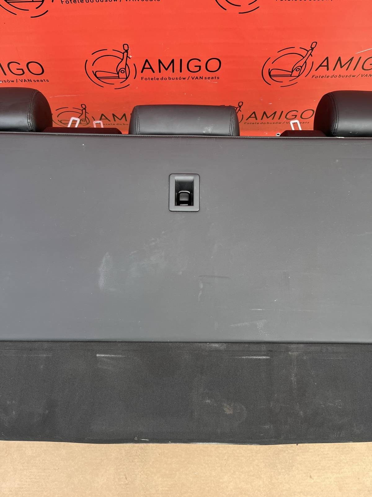 Bench rear triple seat VW T6 Mocha brown leather Multivan Caravelle t5