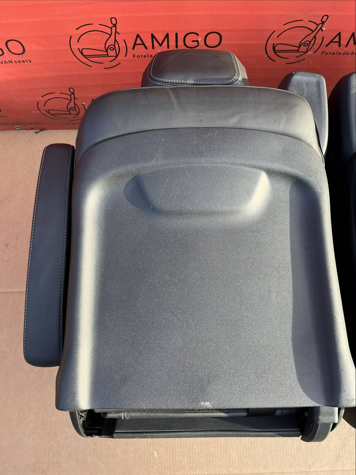 Rear Seat Triple bench single 2+1 Mercedes V-class W447 Black Nappa Leather RHD