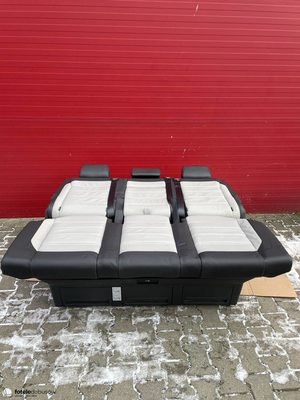 Bench rear triple seat VW T6 black leather SAVONA moonrock grey Multivan Caravelle t5