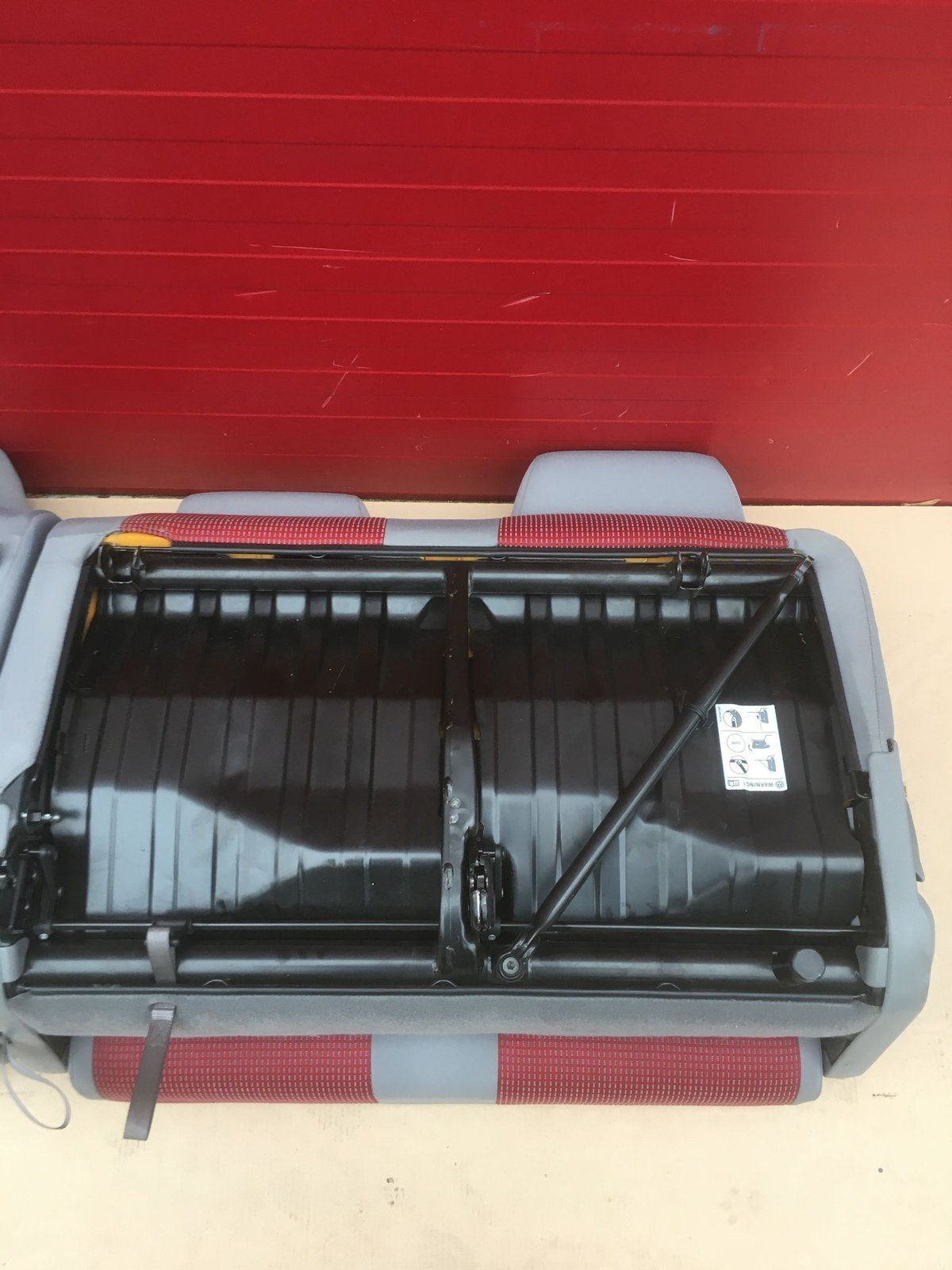 Seat rear bench double VW Caddy second row red grey