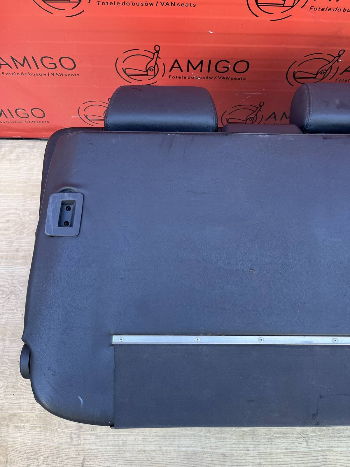 Bench rear triple seat VW T5 anthracite leather Multivan Caravelle