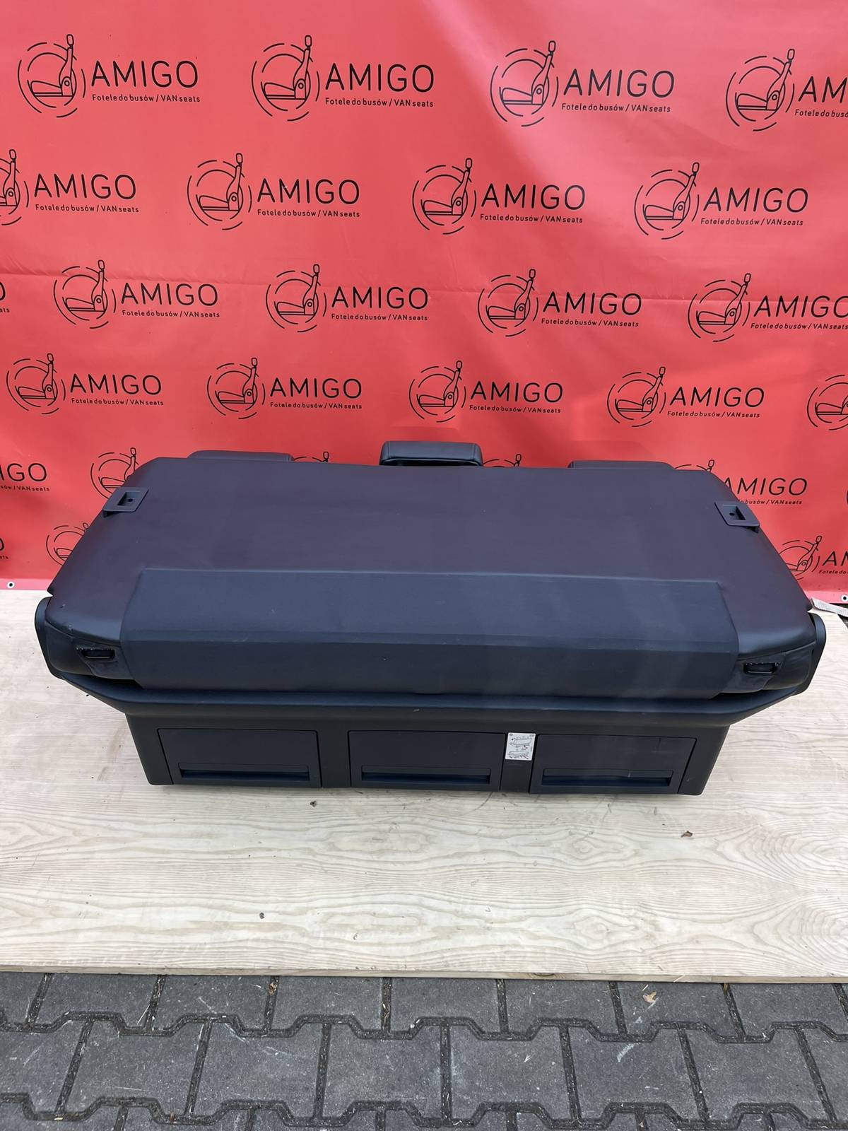 Bench rear triple seat VW T5 anthracite leather alcantara Multivan Caravelle t6