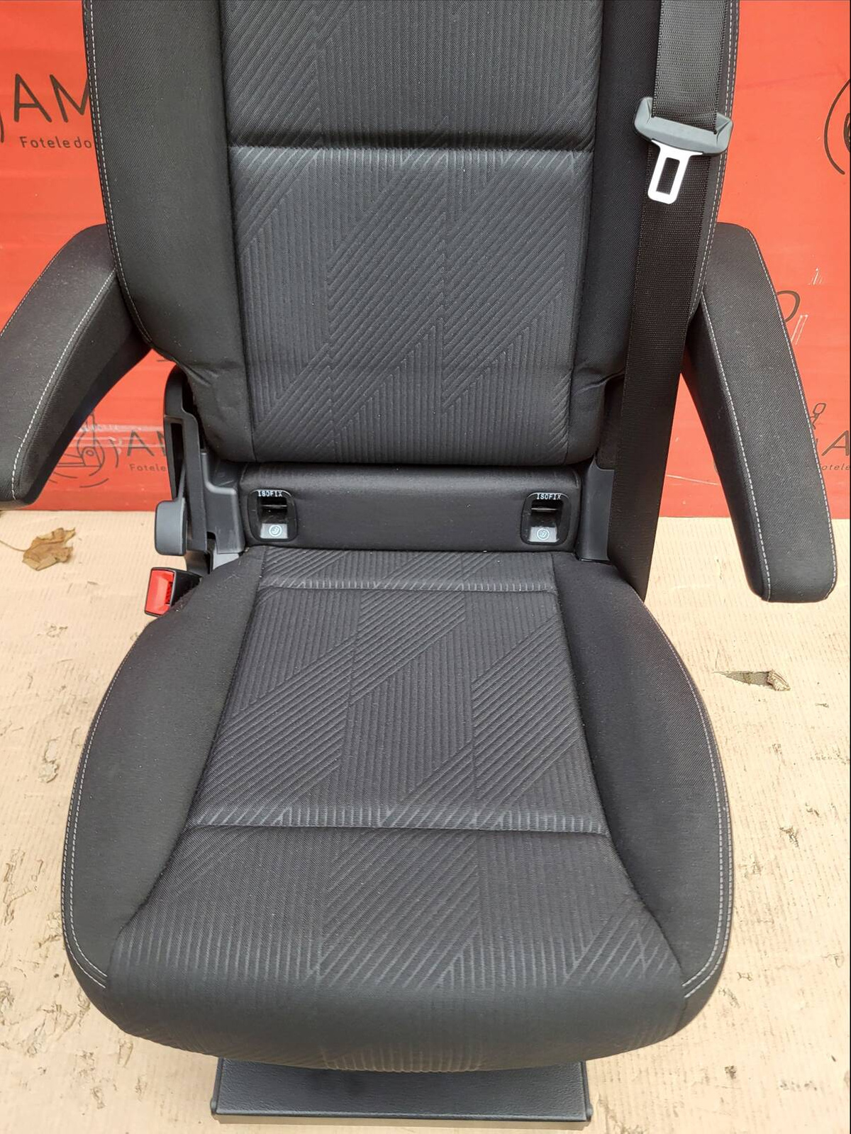 Seat single rear swivel Renault Trafic SpaceClass V-class W447 Black JAVA