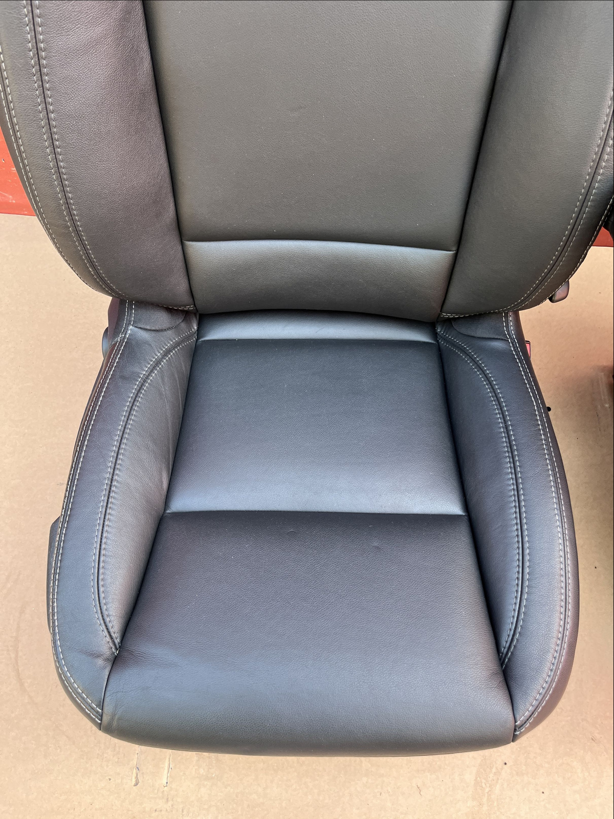 Seat UK driver | EU passenger Renault Trafic SpaceClass Vivaro NV300 Talento