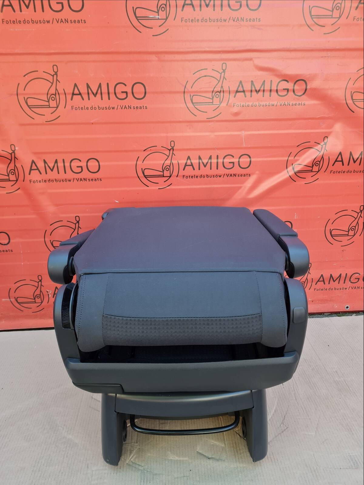 Seat VW T5 DUO Anthracite swivel rear single