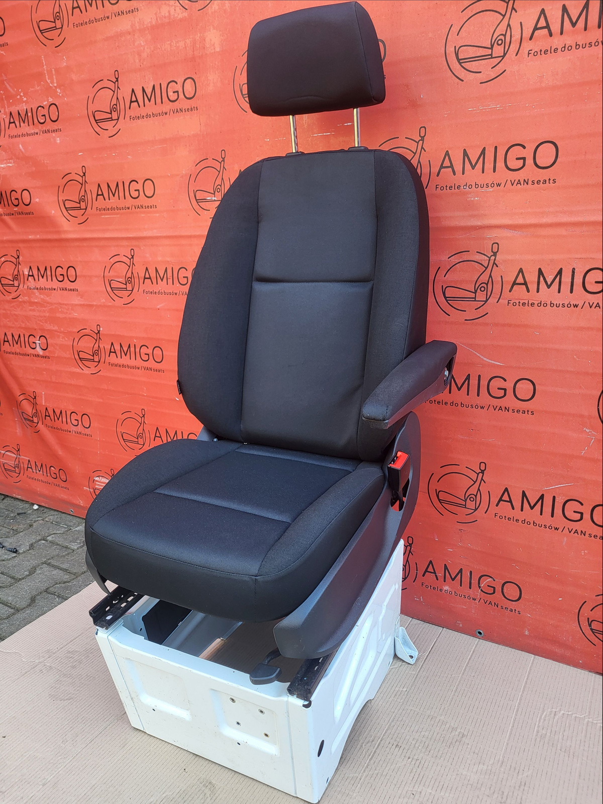 Seat Mercedes Sprinter W907 EU passenger seat | UK driver 2018-2024 Maturin with base