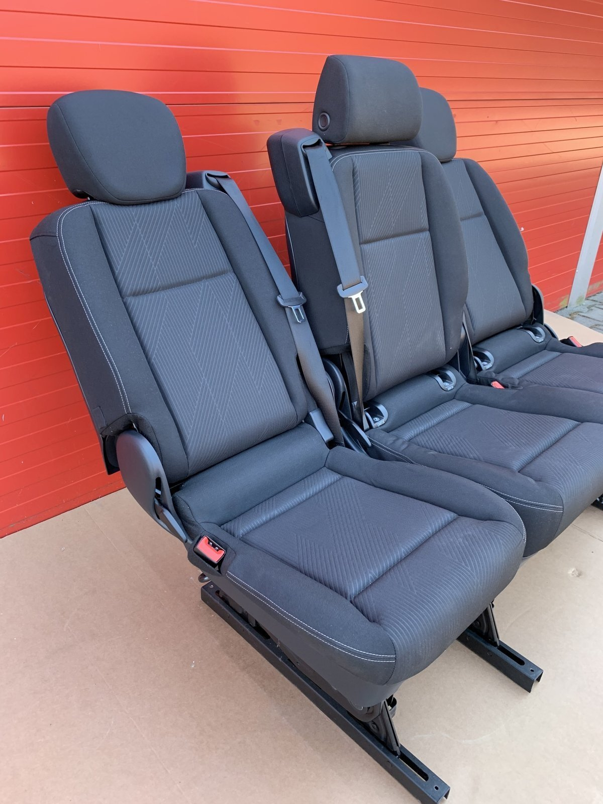 MB V-class Vito Renault Trafic Spaceclass Opel Vivaro Tourer rear bench seat