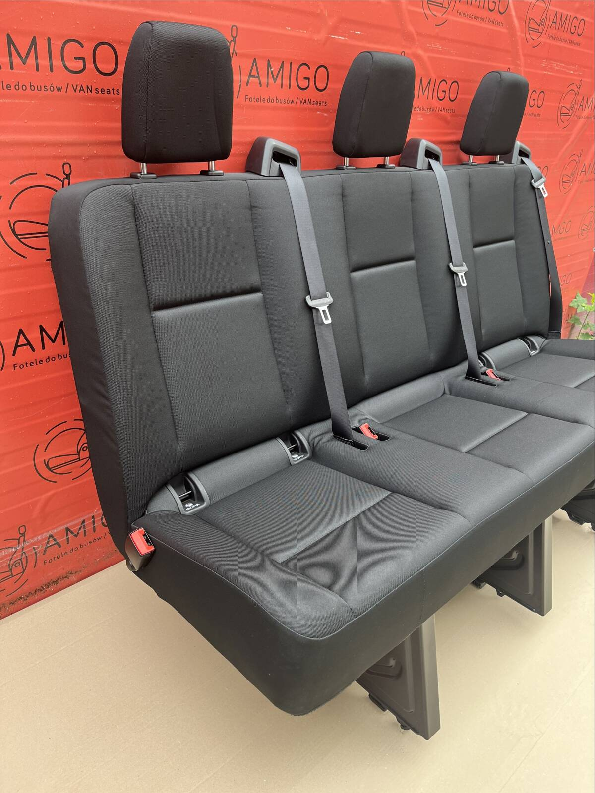 Mercedes Sprinter W907 W910 bench seat passenger compartment rear Maturin isofix