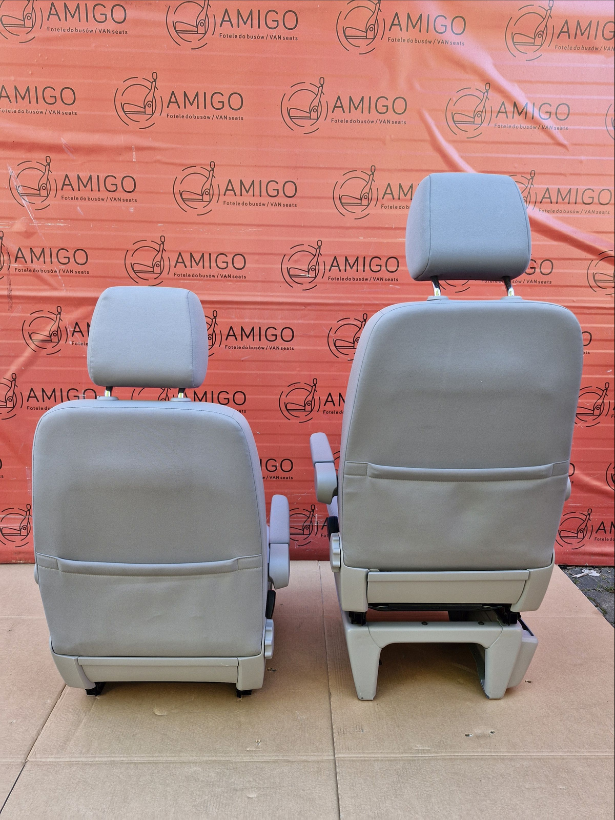 Driver passenger Captain swivel seats seat VW T6 Caravelle t5 Kutamo airbag heated
