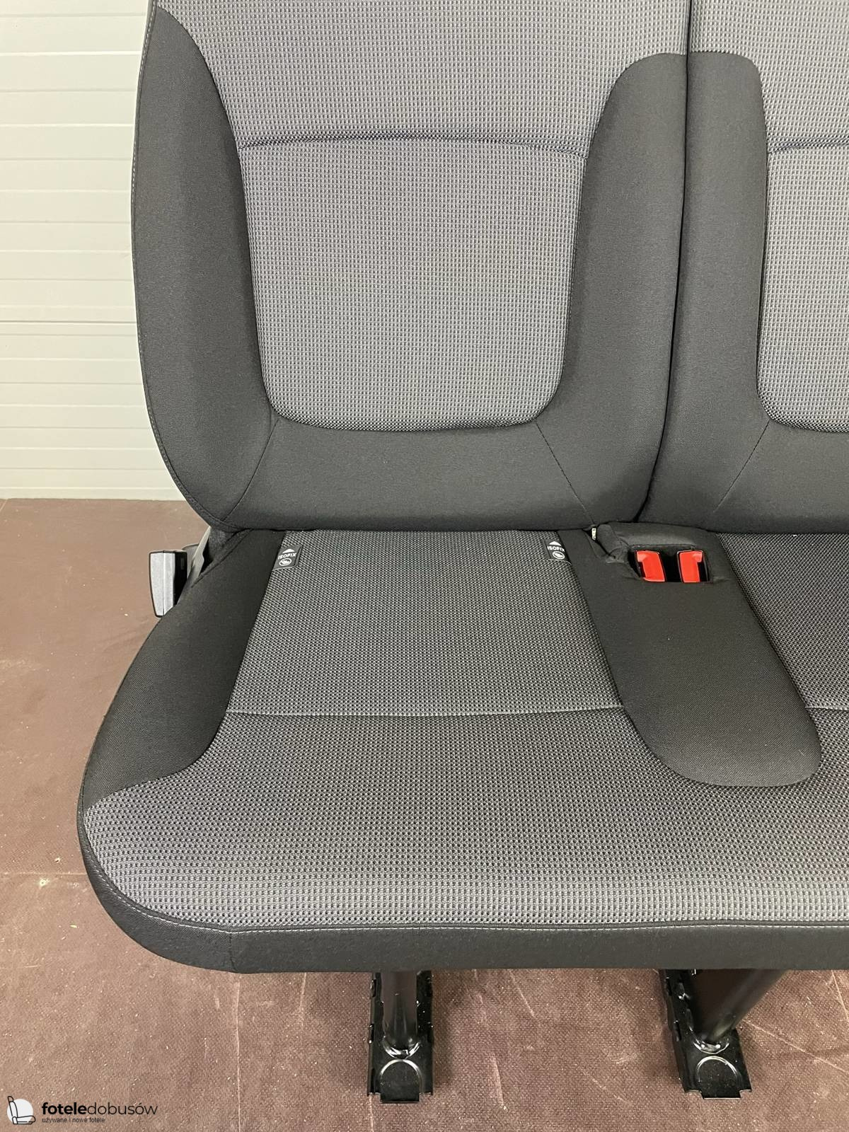 Seat triple bench NEW Renault Trafic Opel Vauxhal Vivaro NV300 Talento belts set