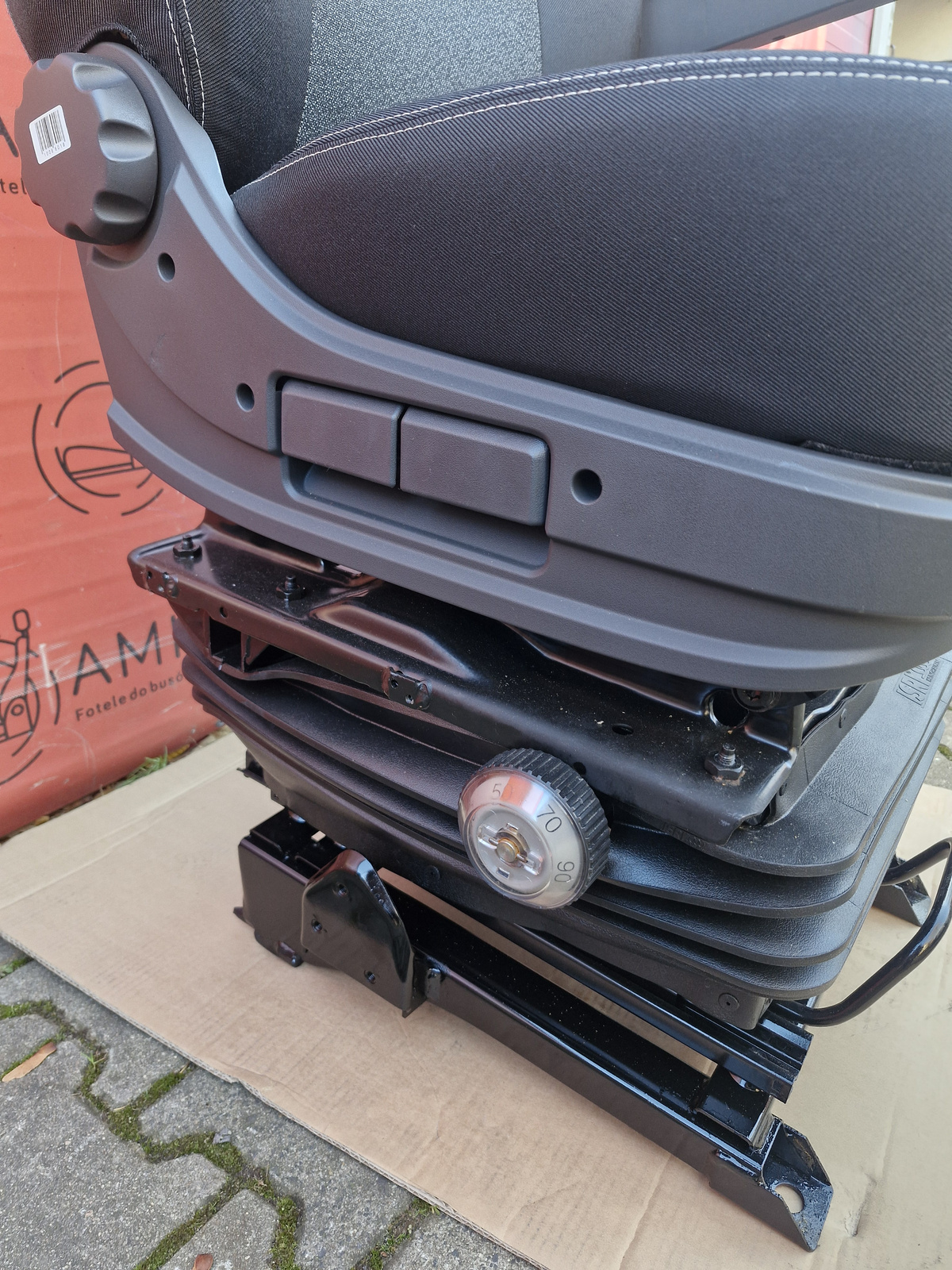 Seat Fiat Ducato BoSeat Fiat Ducato Boxer Relay Movano C EU passenger | UK driver seat armrest adjustment suspension basexer Relay Movano C EU passenger | UK driver seat armrest adjustment pumped pneumatic