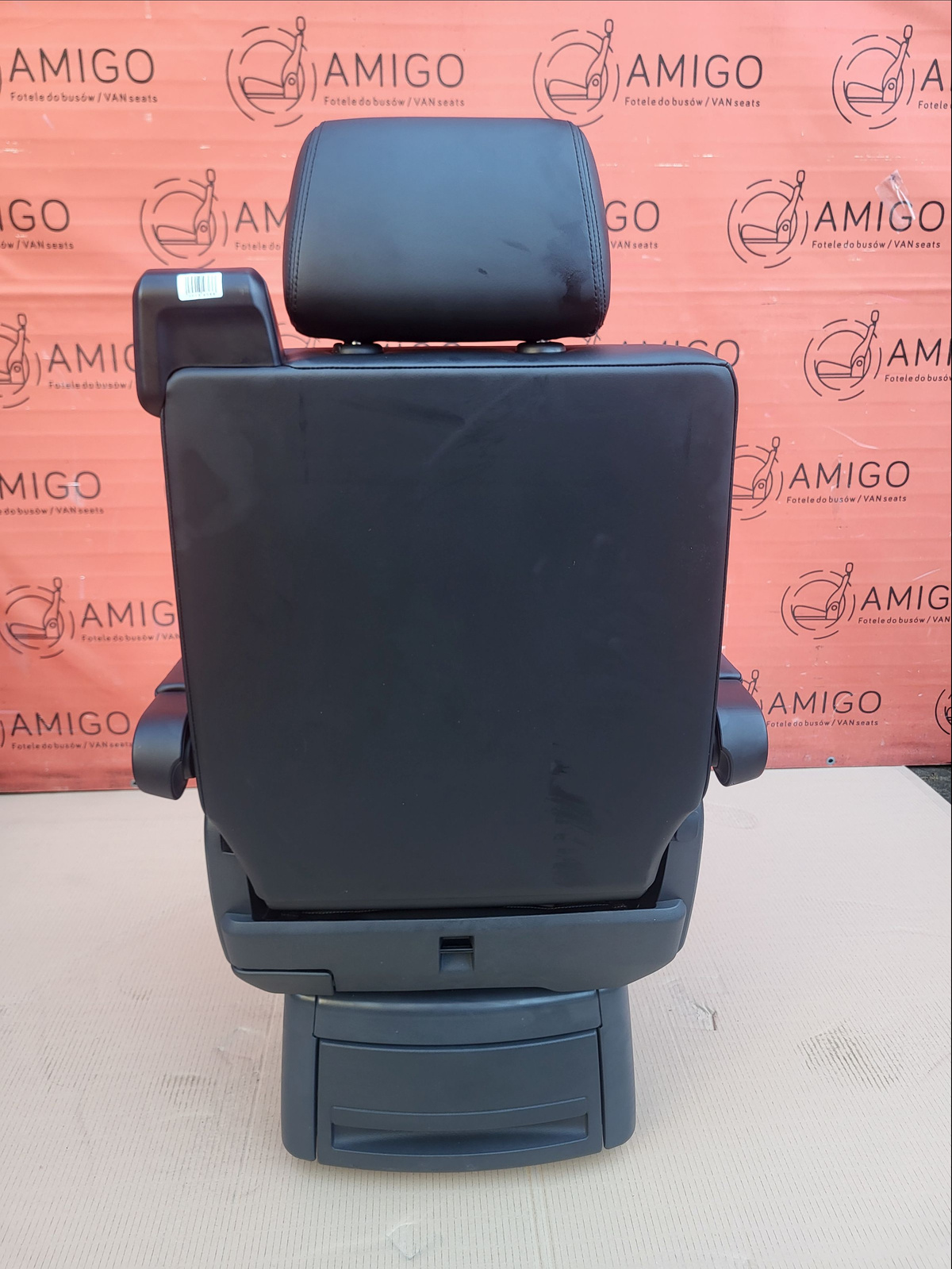 Seat VW T6.1 California Multivan Caravelle Titan black Palladium Art Velour swivel rear t5