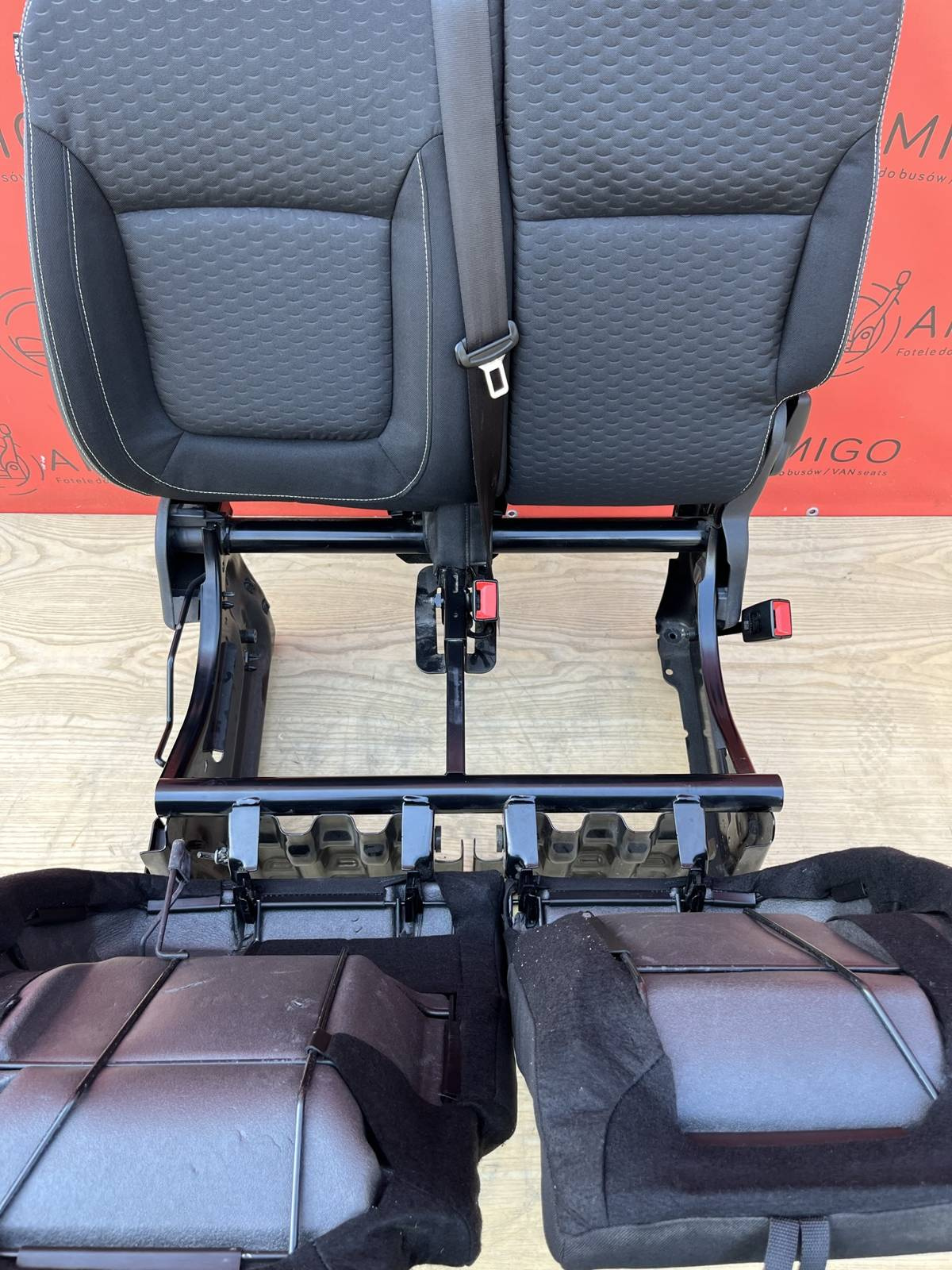 Seat Opel Vauxhall Vivaro Trafic NV300 TALENTO front double passenger LHD