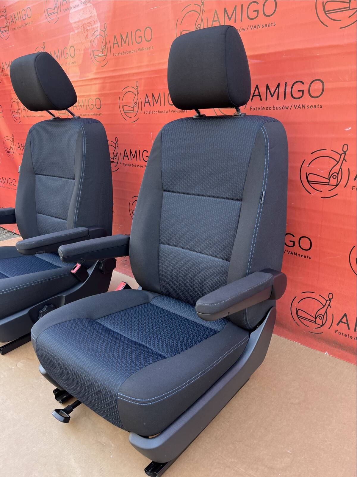 Driver passenger Captain genuine swivel seats seat VW T6.1 California Kutamo Blue