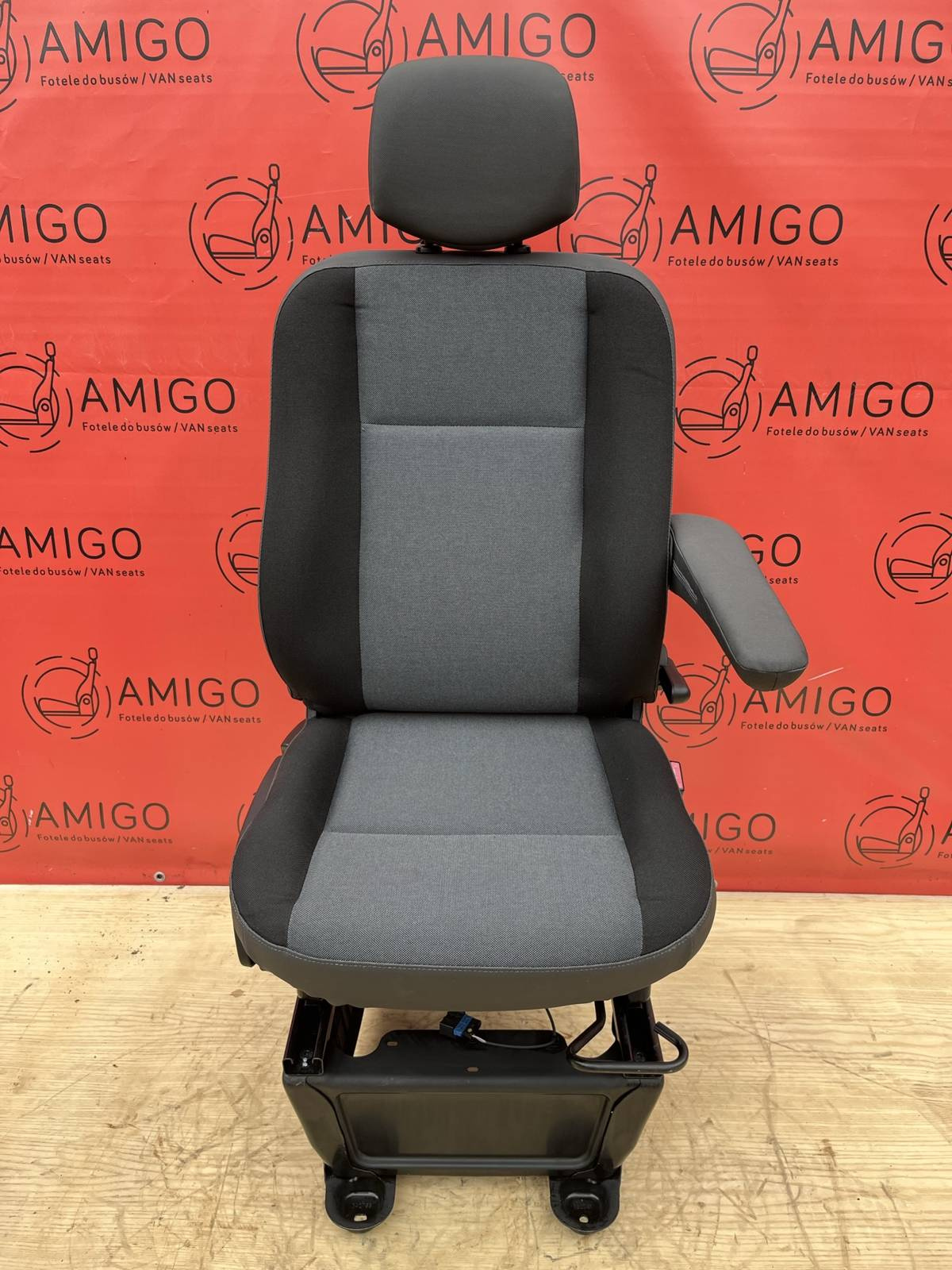 Seat Opel Vauxhall Movano Master NV400 captain UK driver | EU passenger adjustments armrest