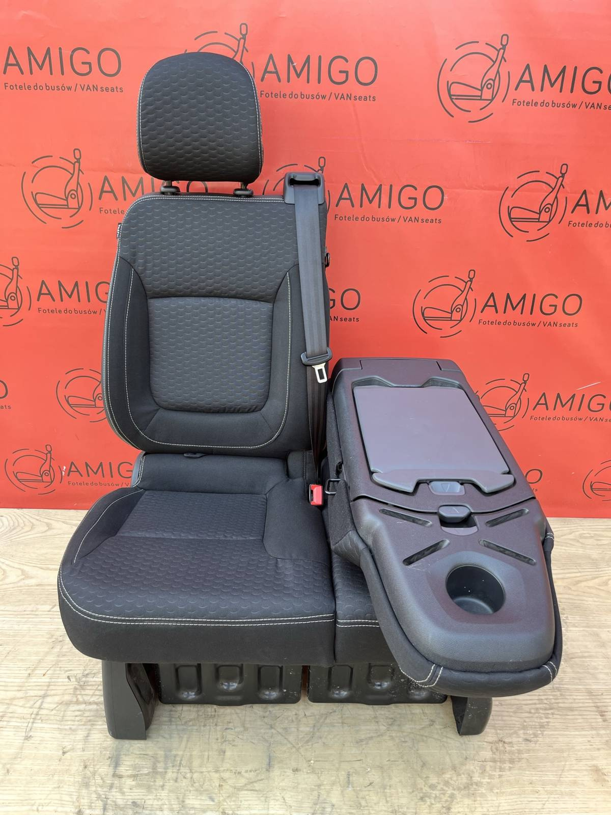 Seat Opel Vauxhall Vivaro Trafic NV300 TALENTO front double passenger LHD