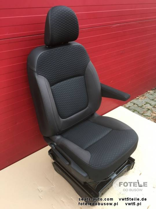Seat UK driver | EU passenger Fiat Talento Trafic Opel Vauxhall Vivaro NV300 | EU passenger