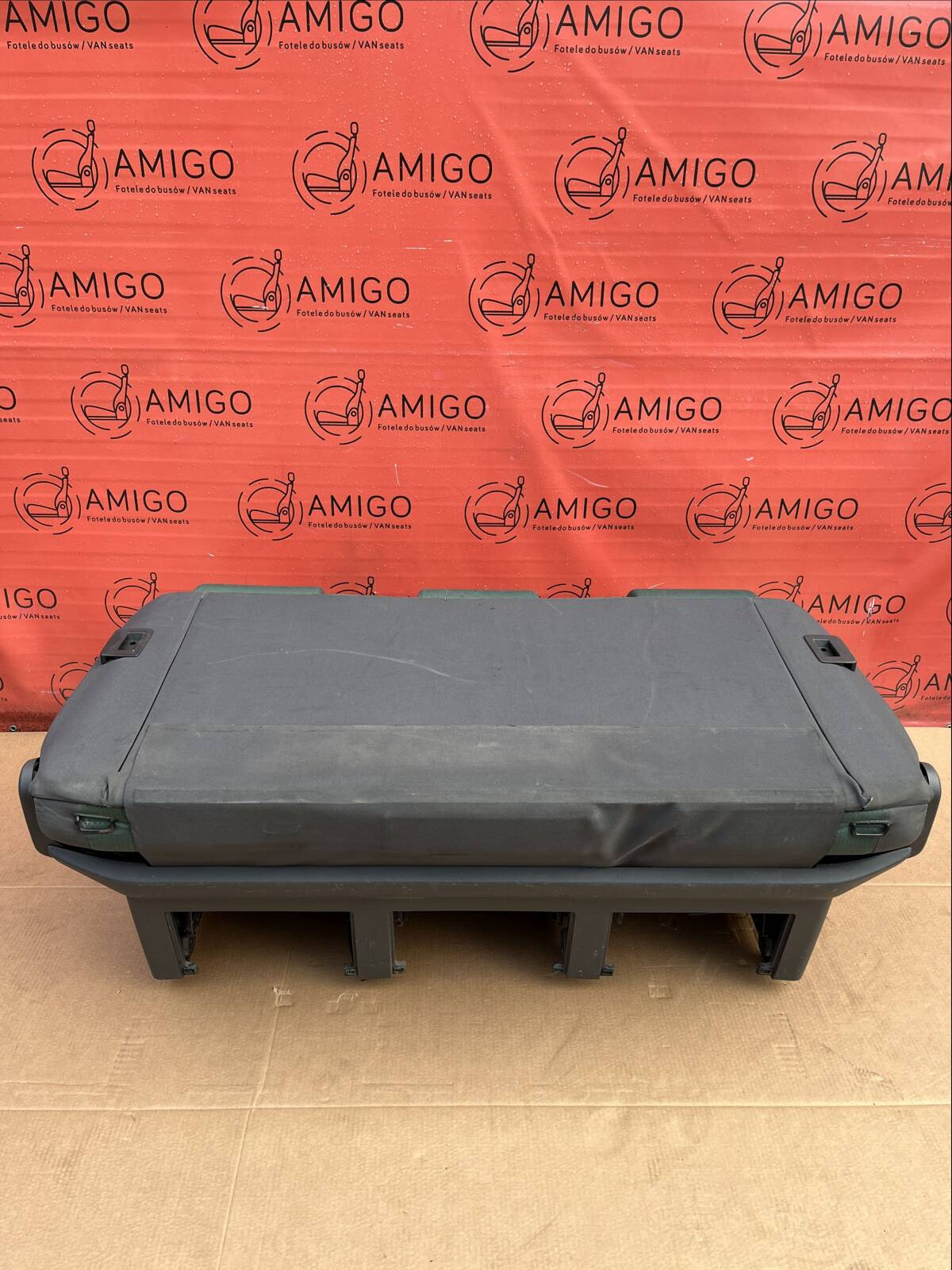 Bench rear triple seat VW T5 Multivan Caravelle Anthracite Duo Green