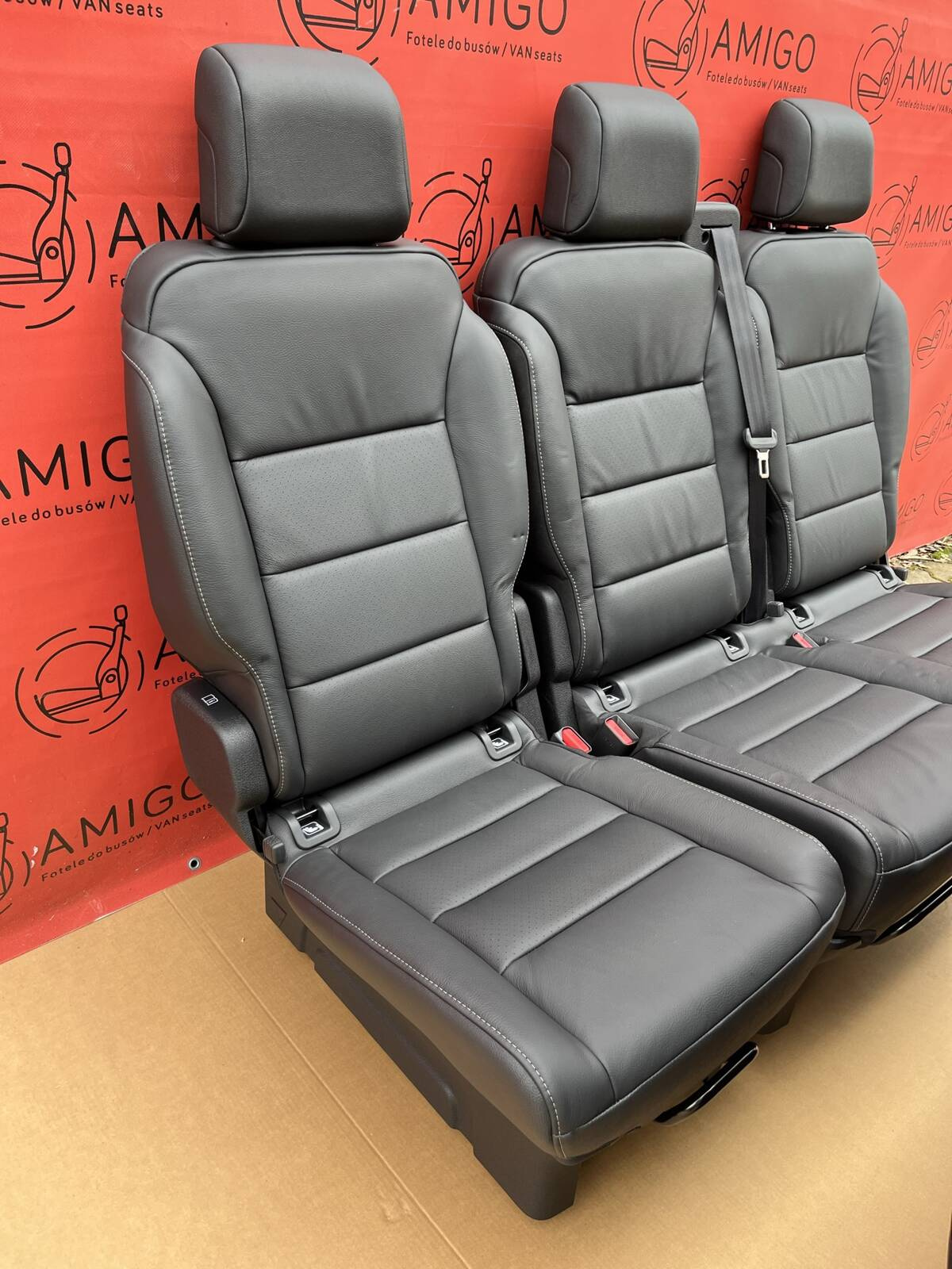 Rear seats bench Traveller Spacetourer Ulysse Zafira Vivaro Proace leather rails