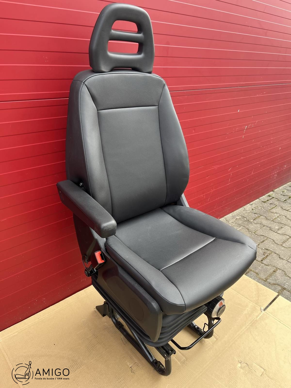 Iveco Daily VI 2014-2022 passenger seat adjustments comfort suspension leatherette