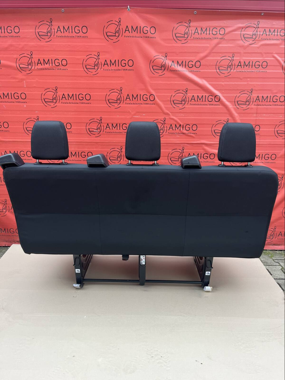 Mercedes Sprinter W907 W910 bench seat passenger compartment rear Maturin isofix