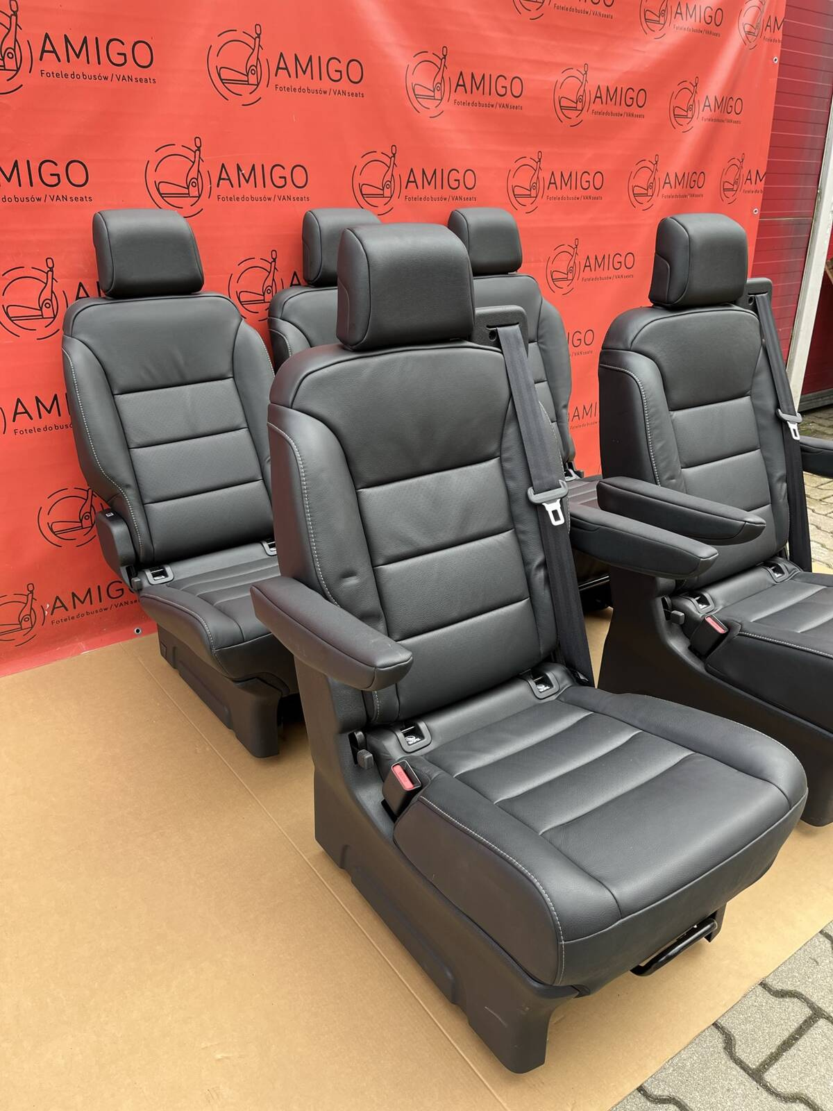 Rear seats bench single Traveller Spacetourer Ulysse Zafira Vivaro Proace leather rails